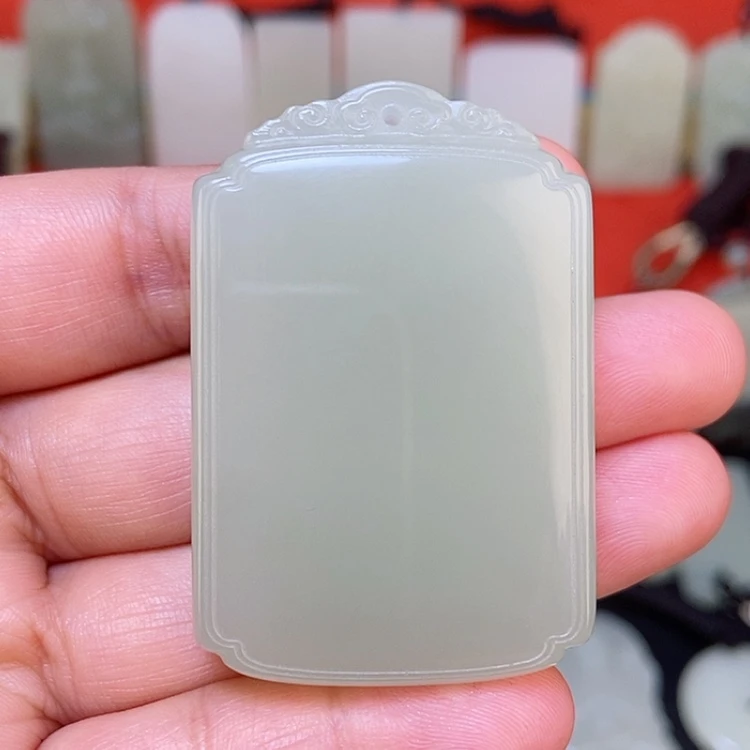 【闪购商品】颈饰未镶嵌和田玉