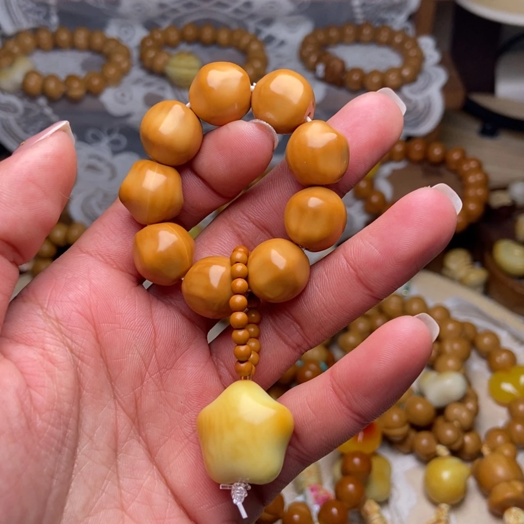 吊坠猴头核桃星星手捻14光面