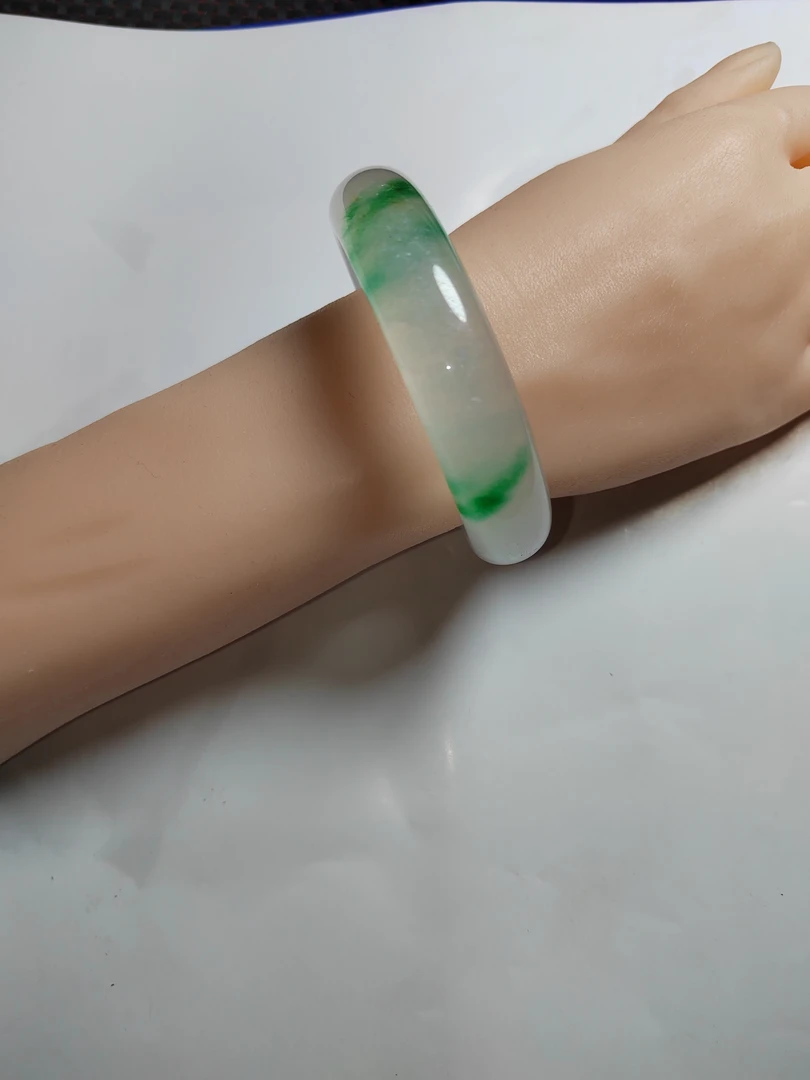 15号-60-61圈口-缅风飘花玉石玉手镯-正品保障