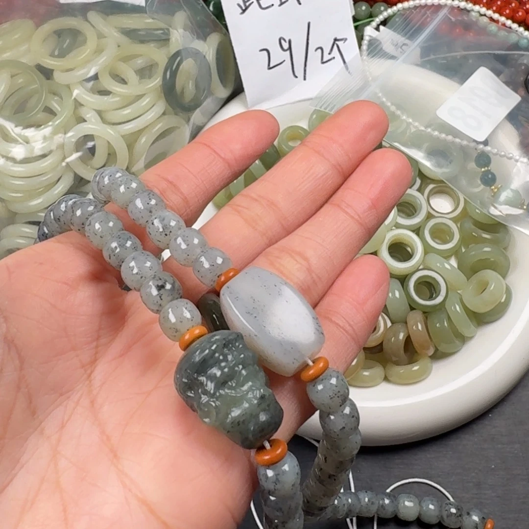 穆***鸣和田玉未镶嵌珠宝奇石