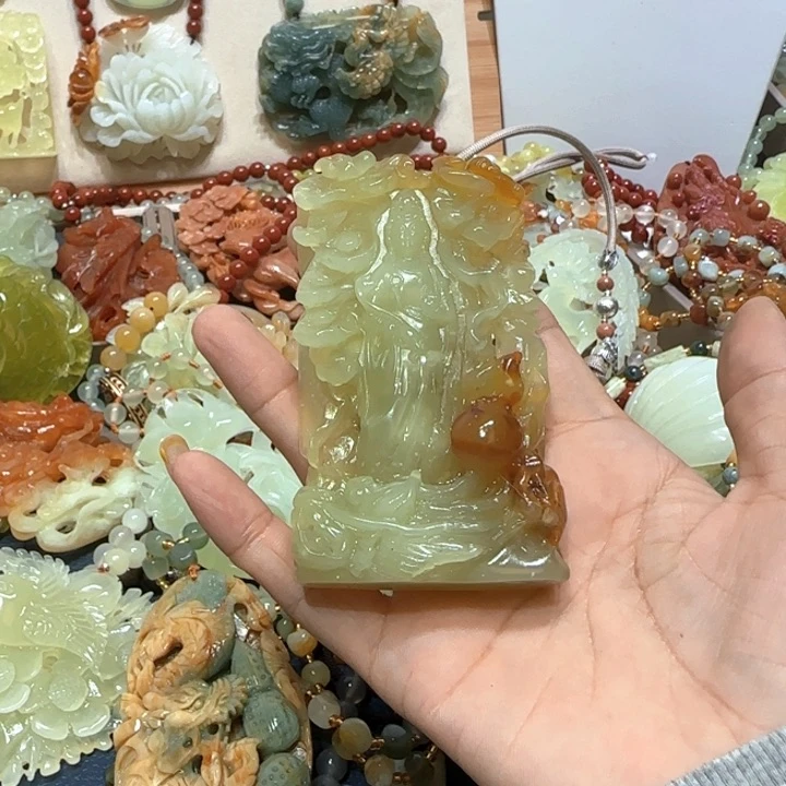 未镶嵌蛇纹石玉吊坠1**代