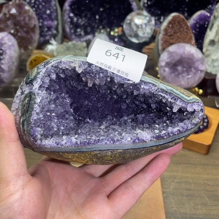 未镶嵌珠宝半成品水晶