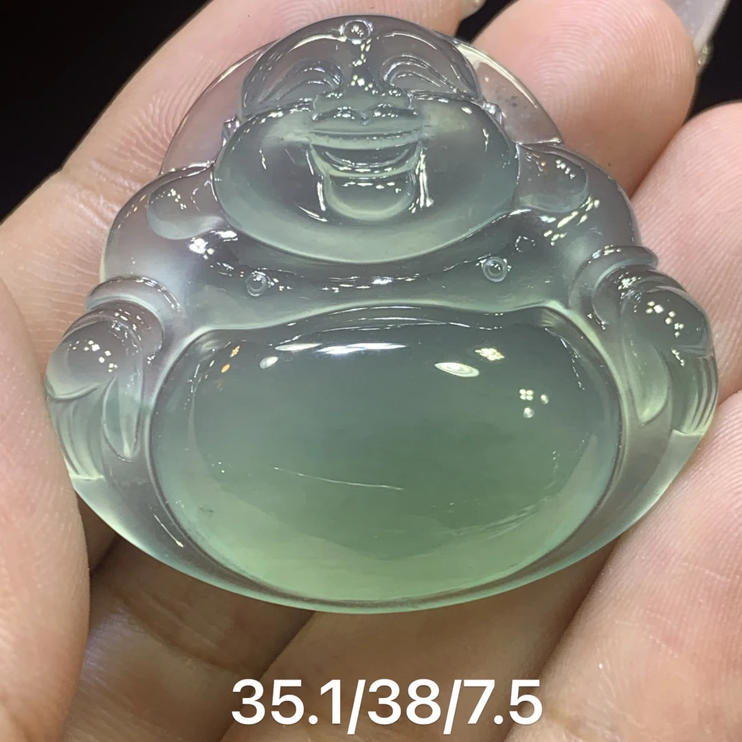 缅甸天然翡翠A货，一刀切大冰佛，底色好看绿油油的底妆，体型一流