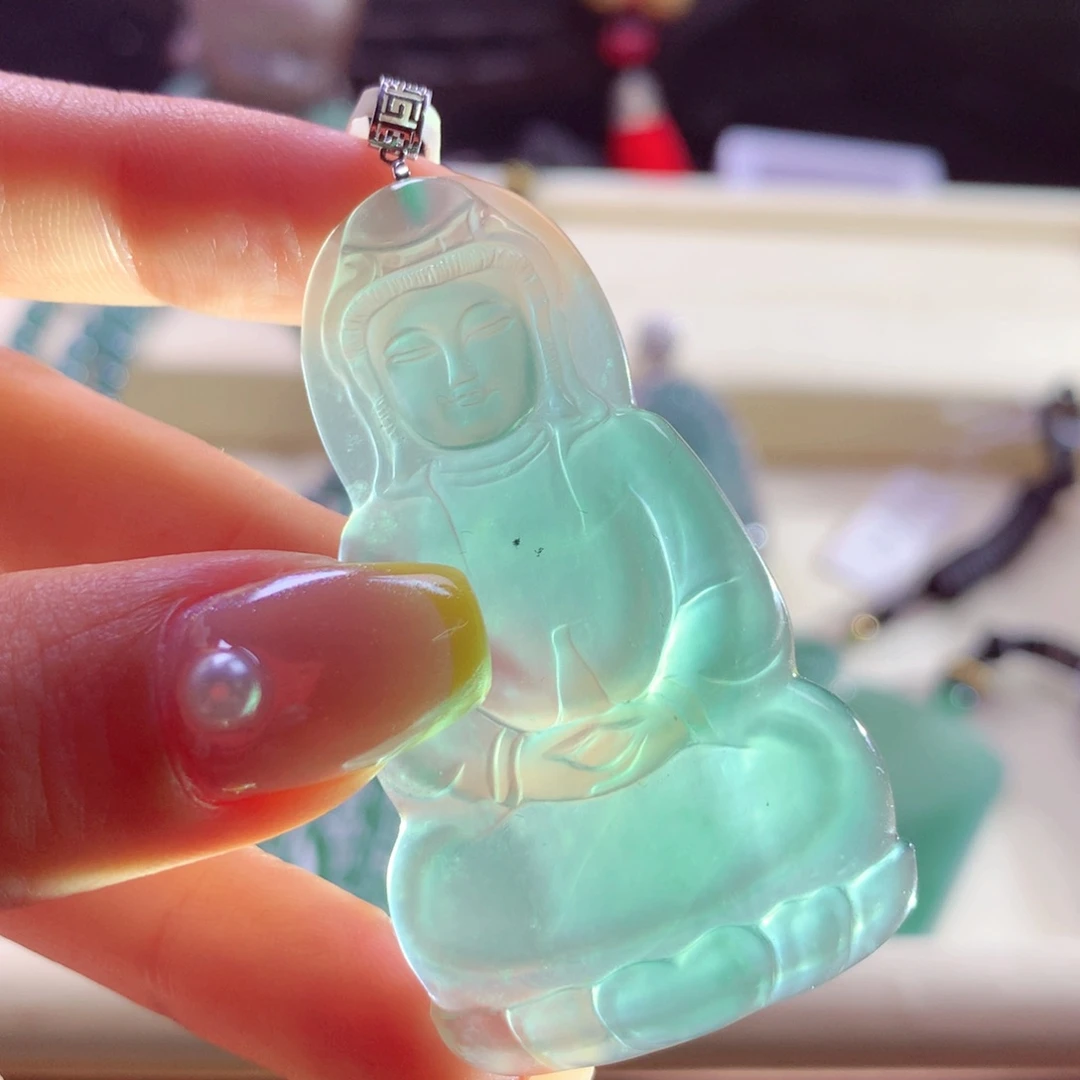 翡翠18K金镶嵌颈饰天然