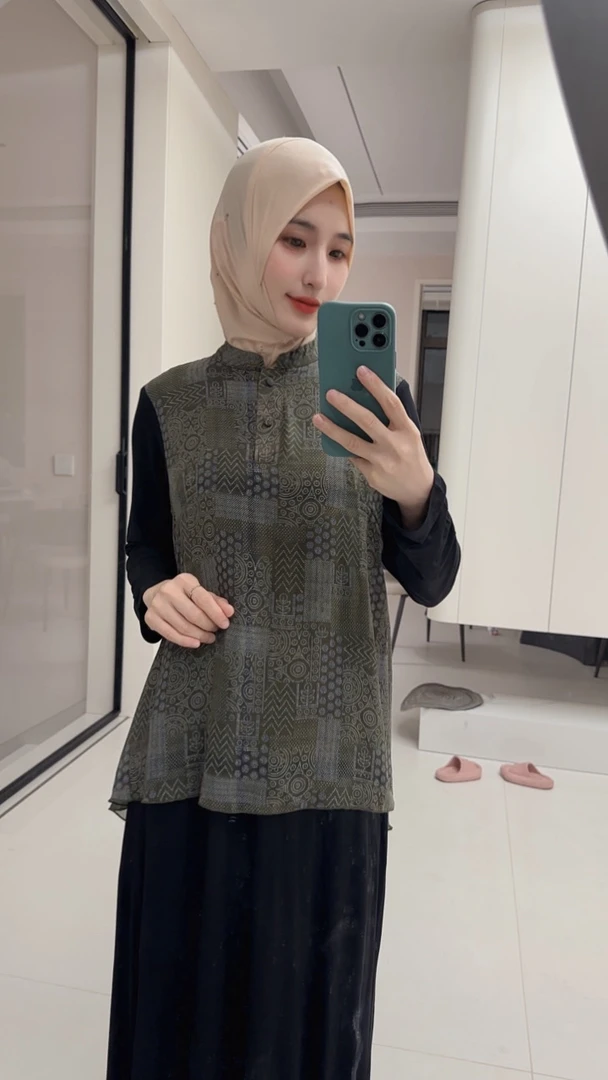 莫代尔加乔其连衣裙