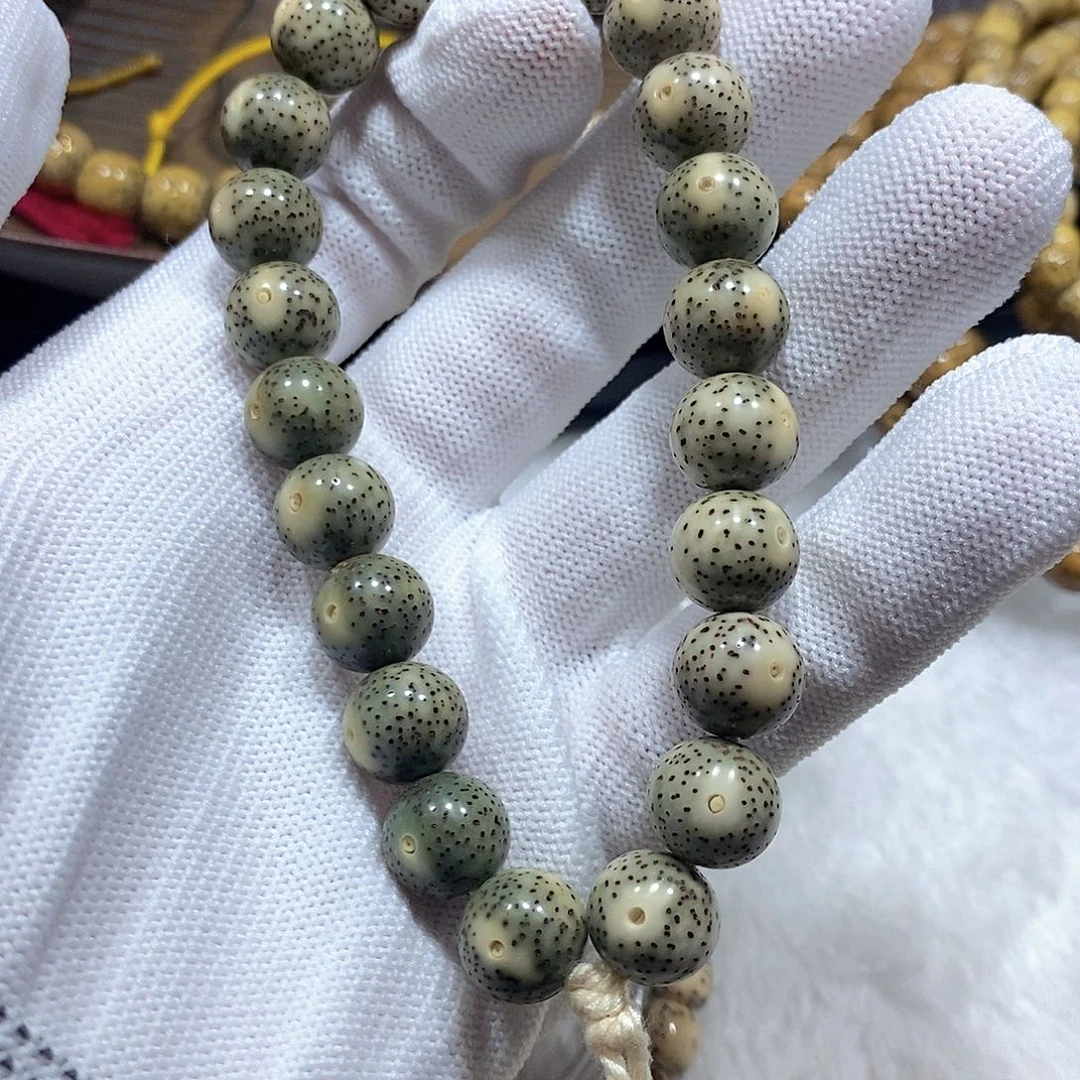 星月菩提手串石玉11圆