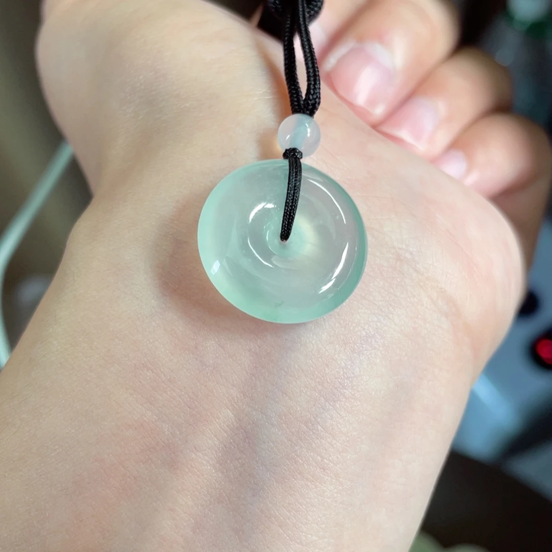 颈饰未镶嵌翡翠扣子