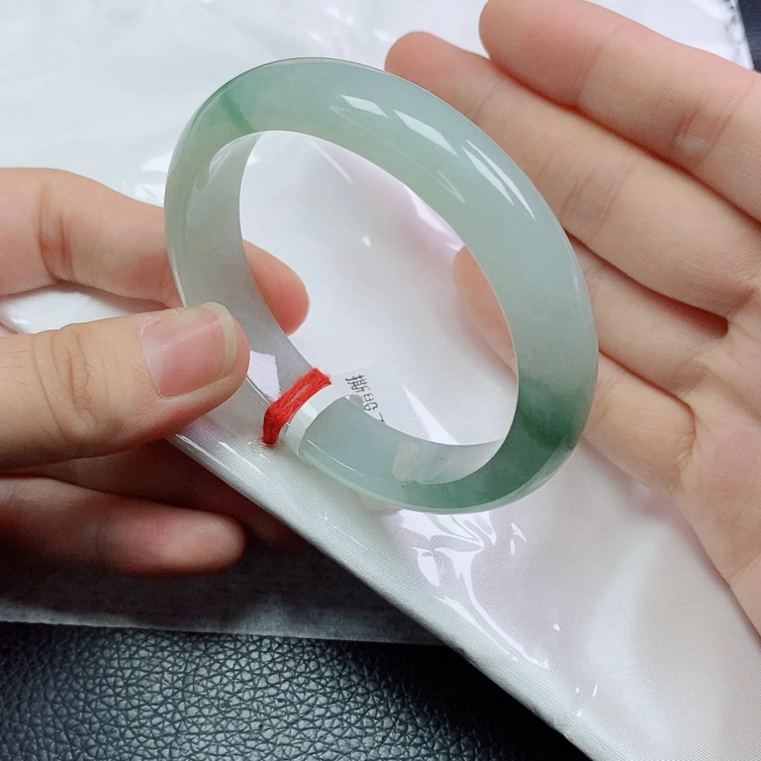 翡翠手镯未镶嵌54贵妃冰胶半山水 52戴