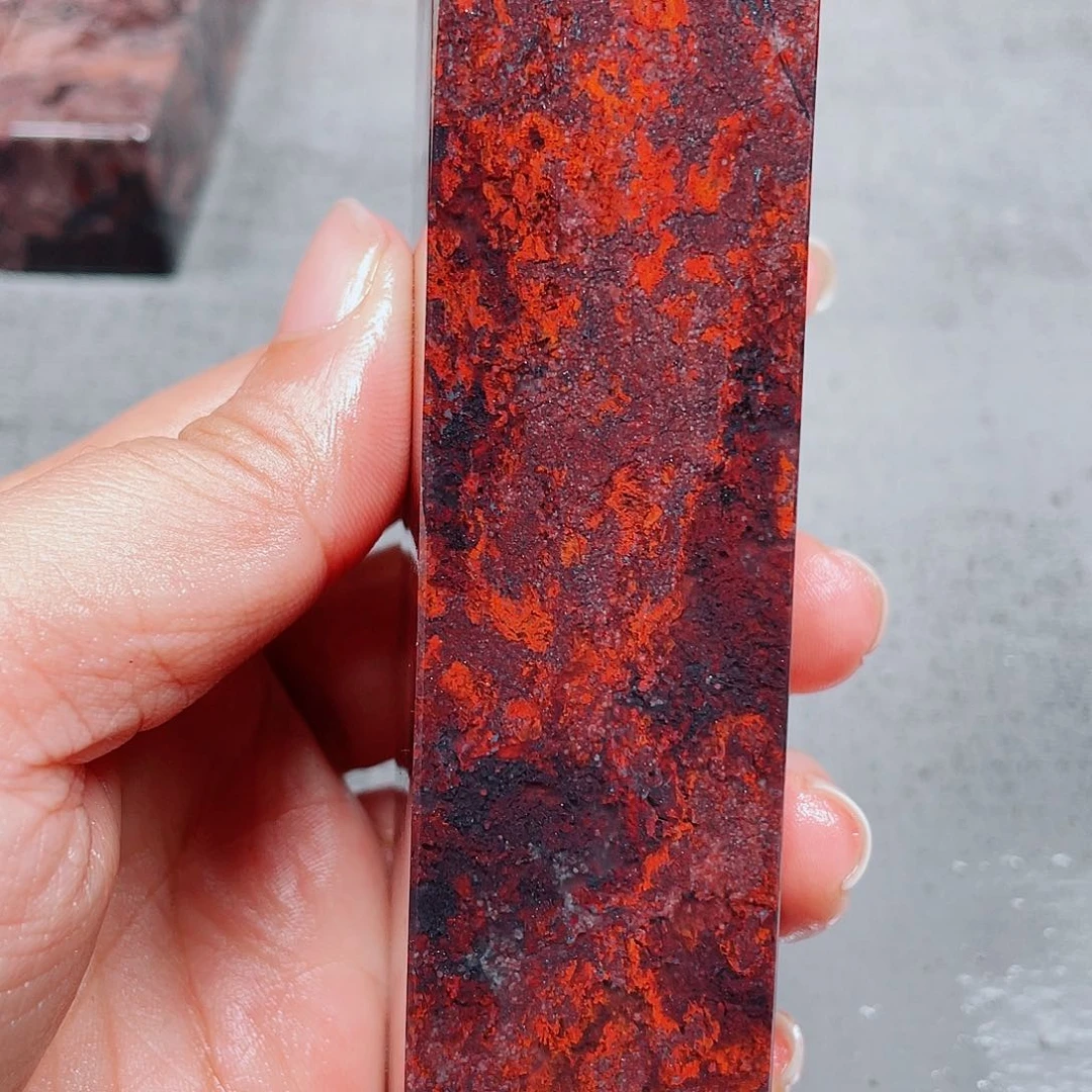 【闪购商品】玉桂林鸡血玉印章镇尺