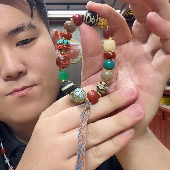 玛瑙/玉髓未镶嵌珠宝奇石