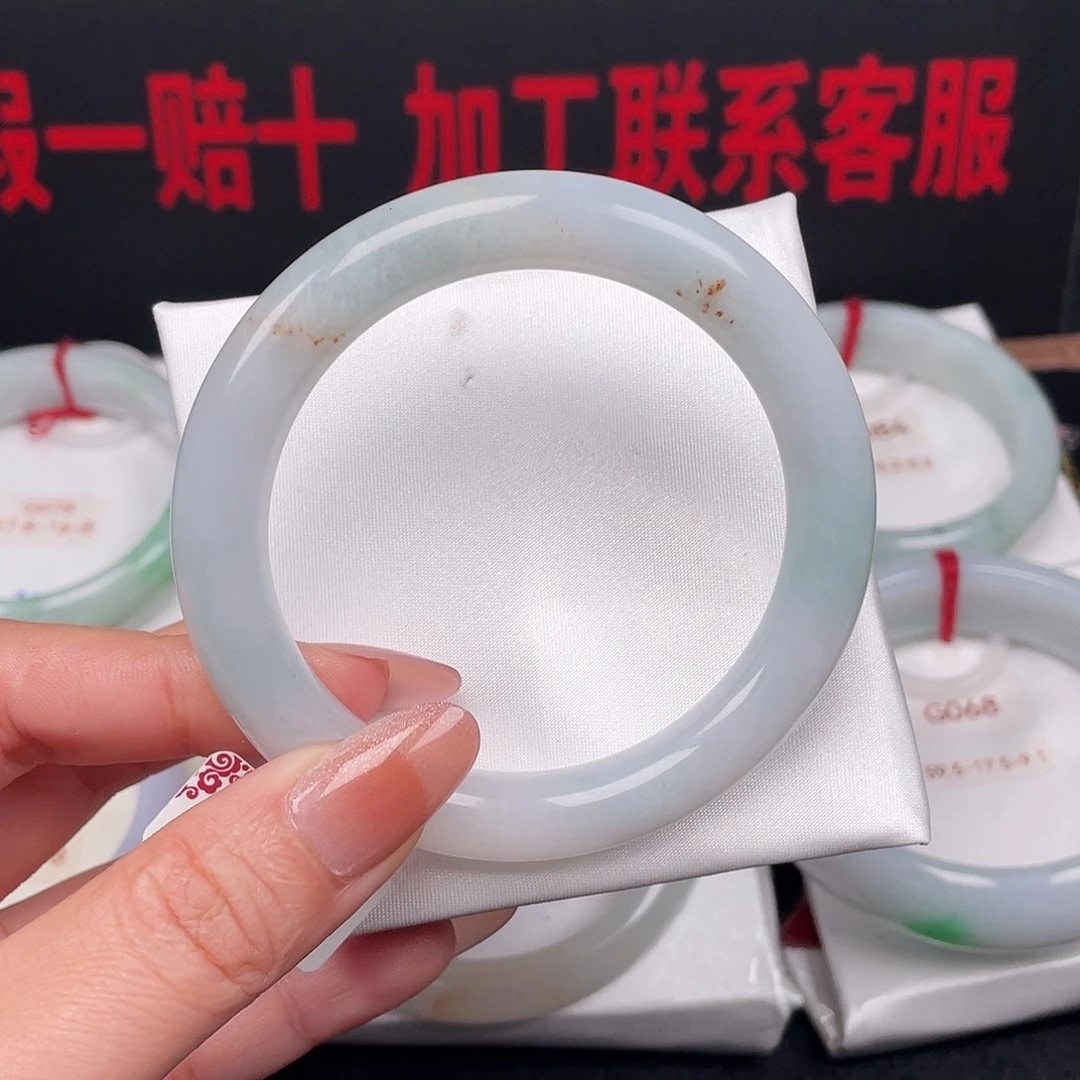 翡翠未镶嵌手镯002