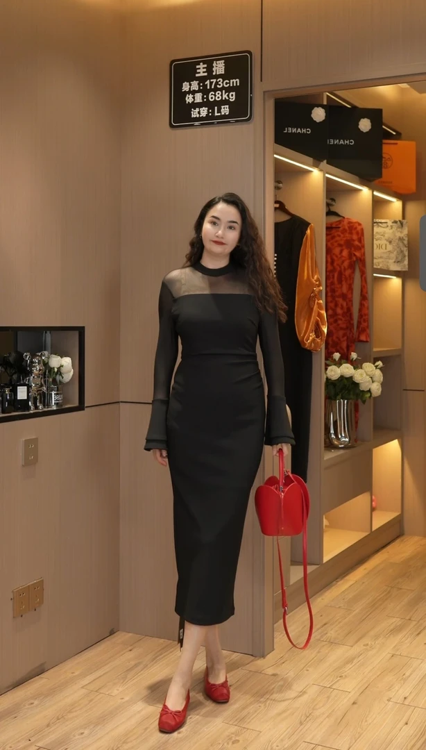 （清货）法式气质轻奢高级感网纱拼接喇叭袖连衣裙（娜姐推荐）