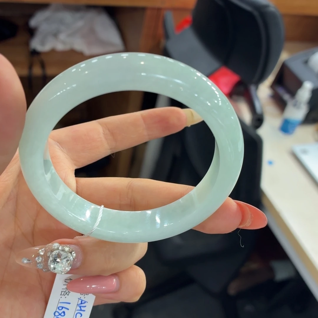 翡翠未镶嵌手镯手镯