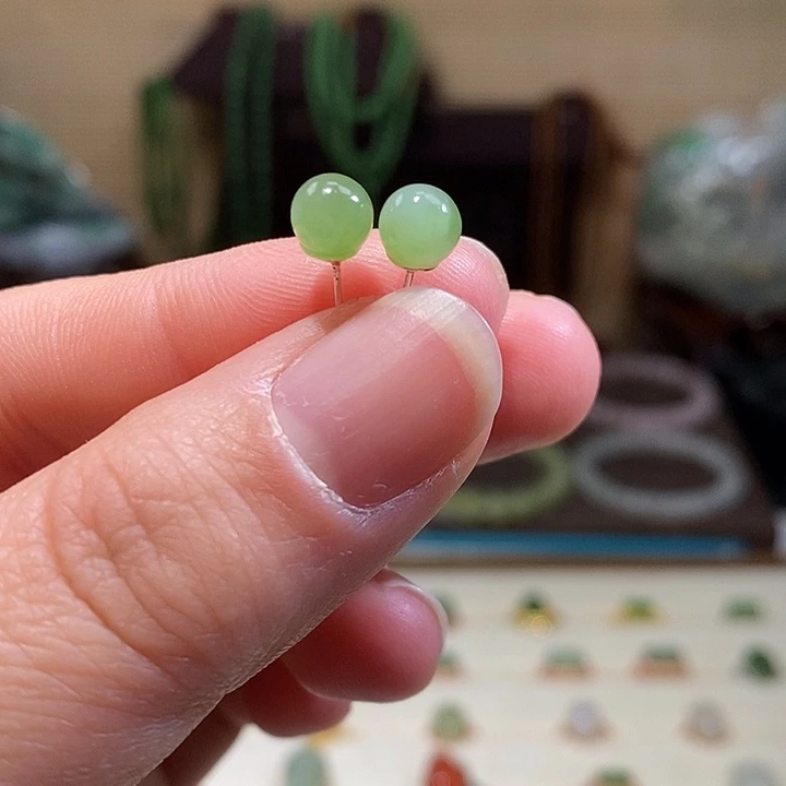 和田玉银S925镶嵌耳饰