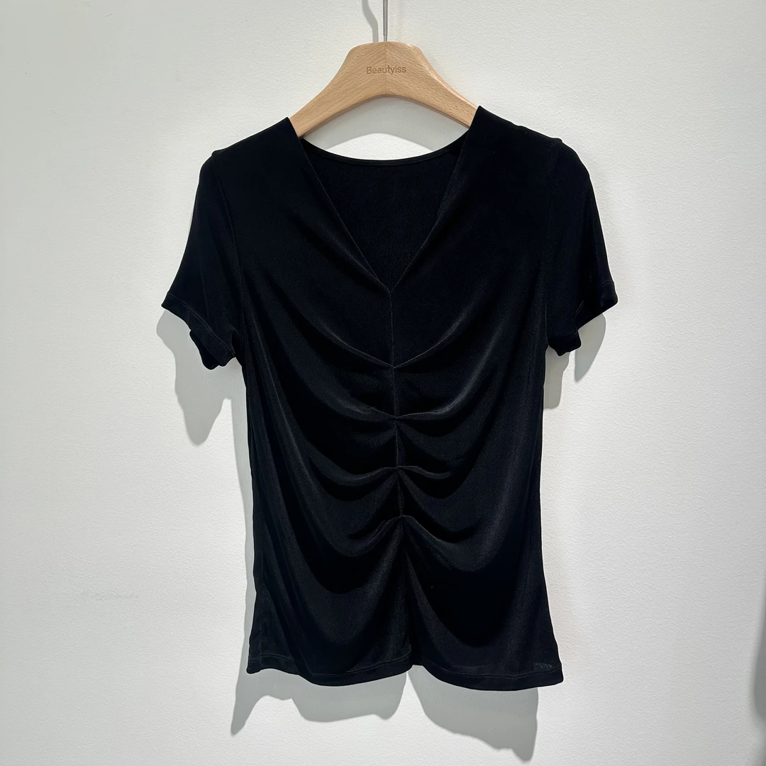 2025飞秒《气泡美式》夏季时尚百搭褶皱显瘦纯色简约V领醋酸T恤
