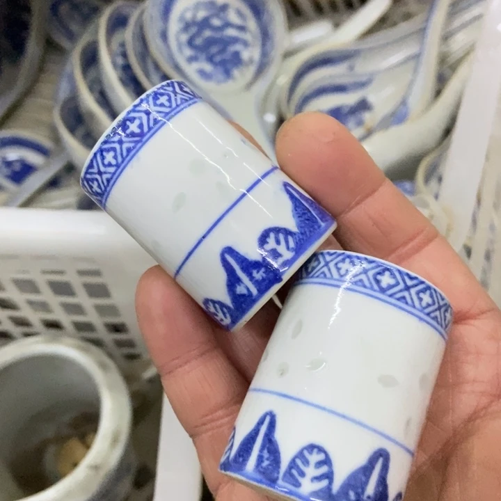 陶2个玲珑小盖置