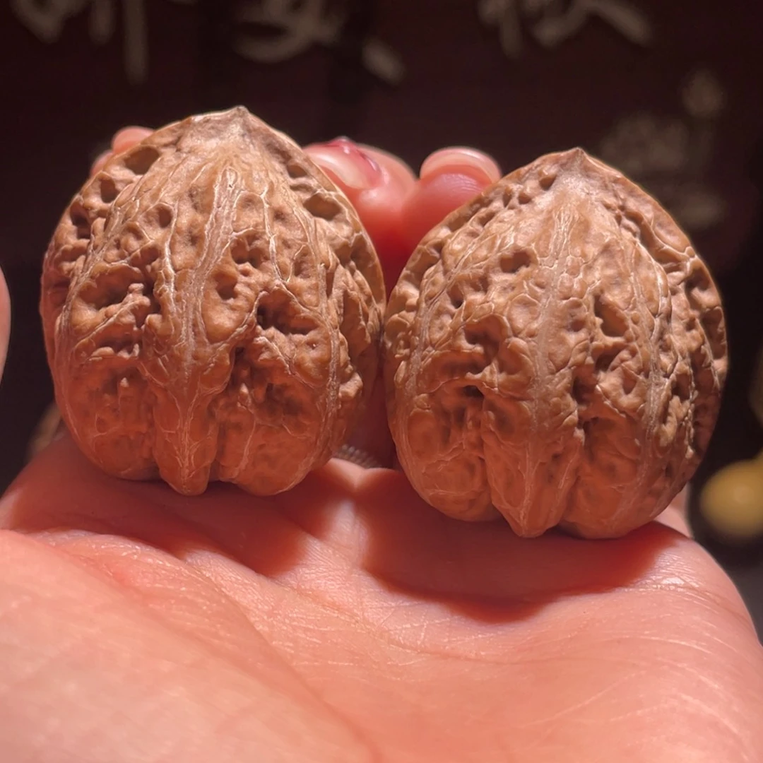 文玩核桃吊坠方底包子46