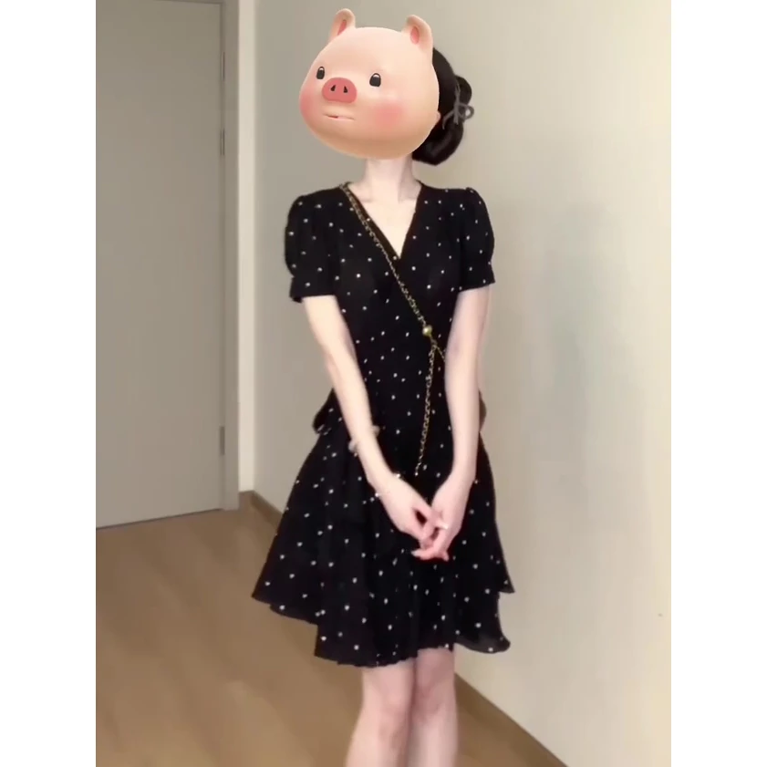 法式赫本风波点碎花泡泡袖连衣裙女夏季时尚气质收腰显瘦A字短裙