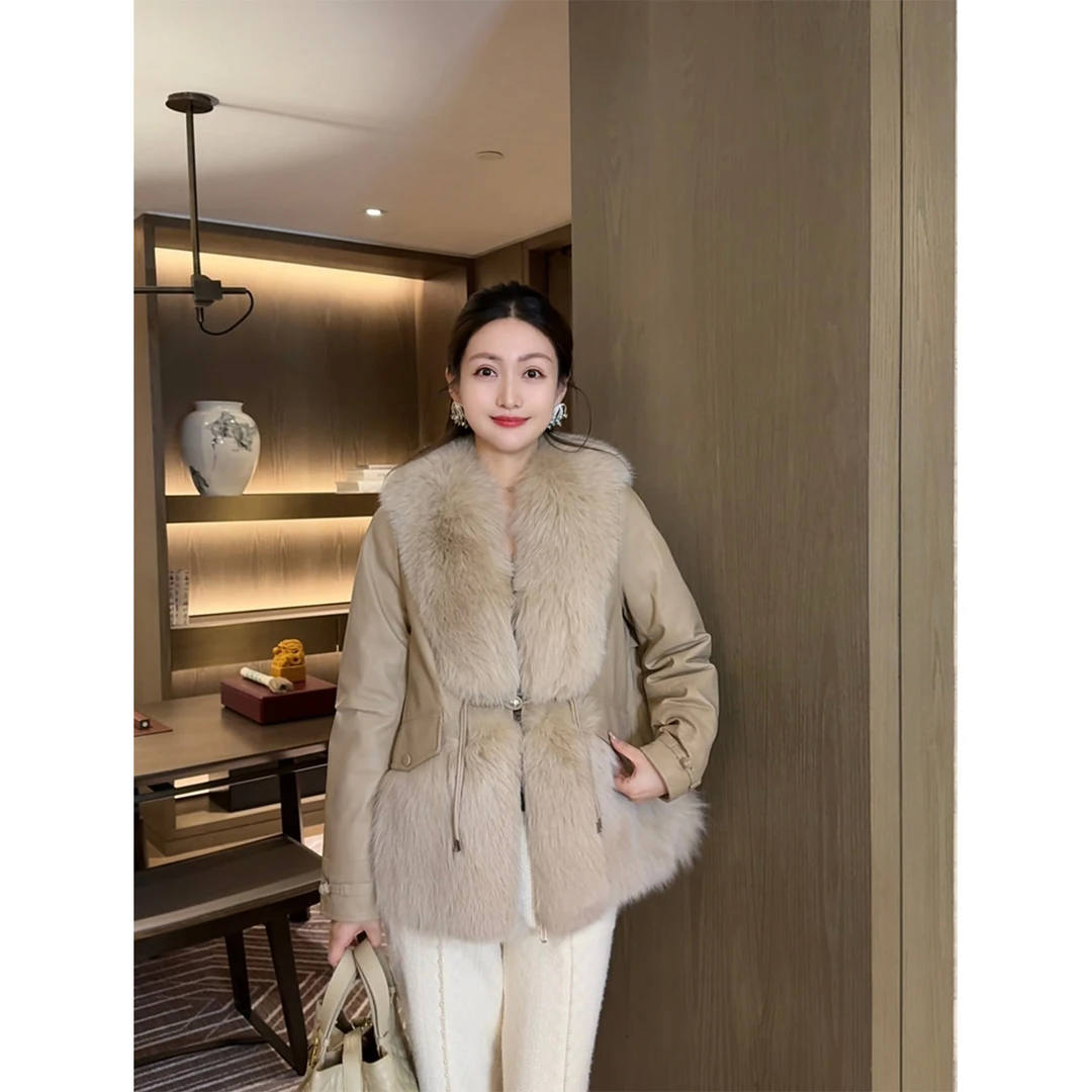W·HAHA【小暖炉】 皮草一体狐狸毛领白鹅绒羽绒外套10535