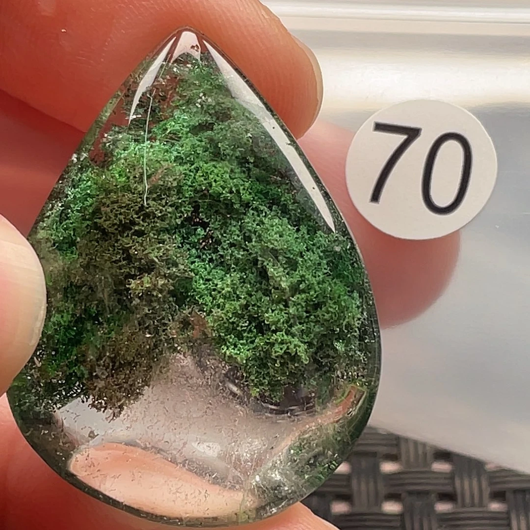用***1颈饰未镶嵌水晶天然