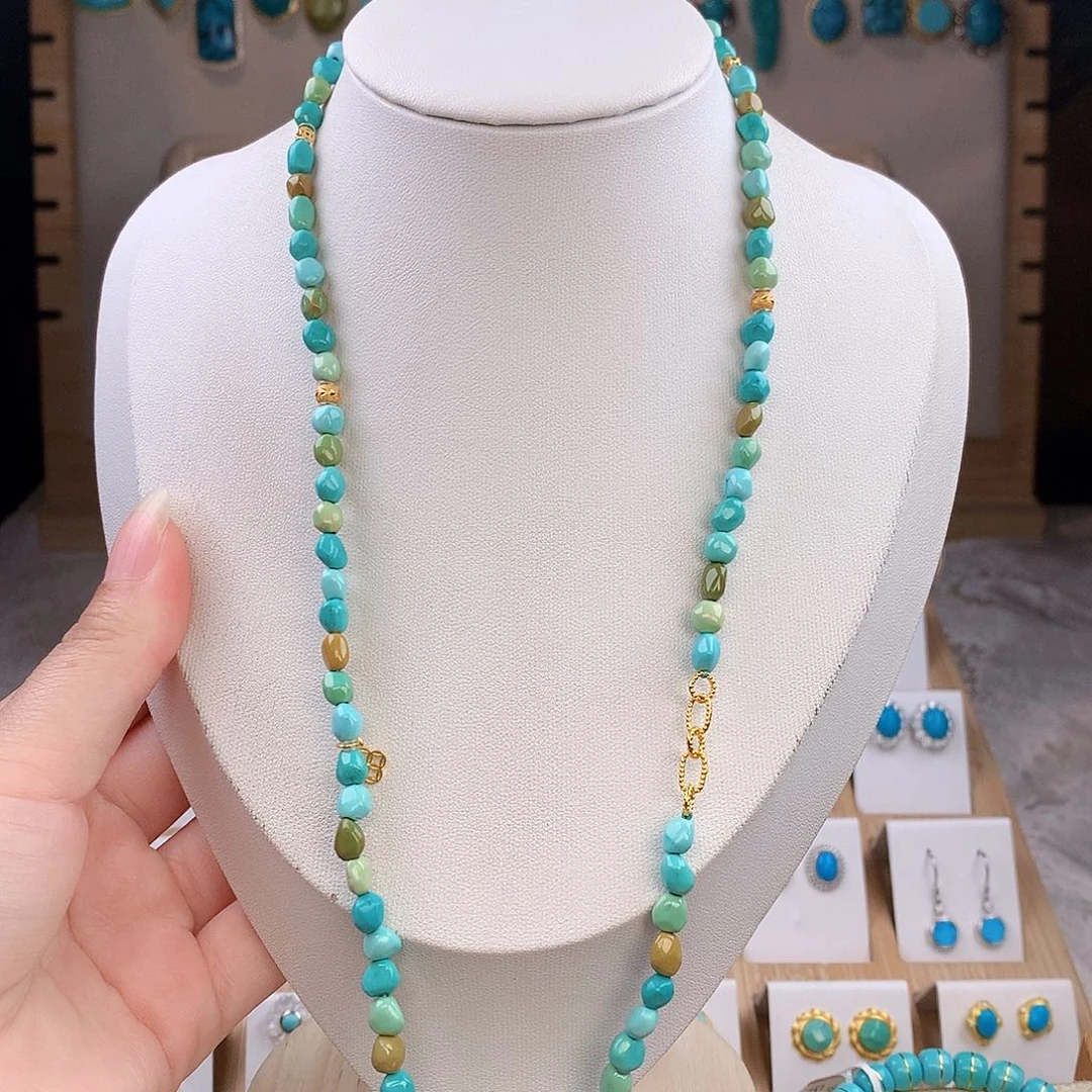 绿松石18K金镶嵌颈饰