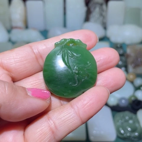 和田玉挂件未镶嵌