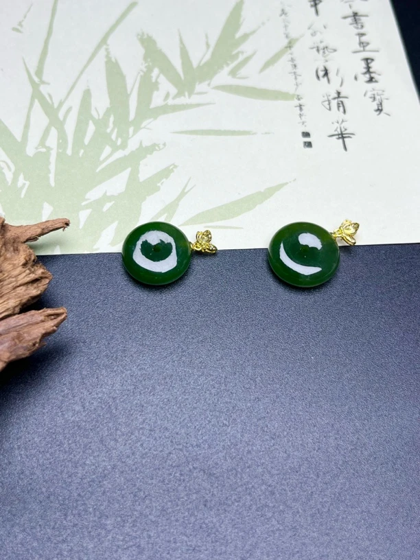 西亚珠宝BY116-和田玉碧玉平安扣多样性发其一