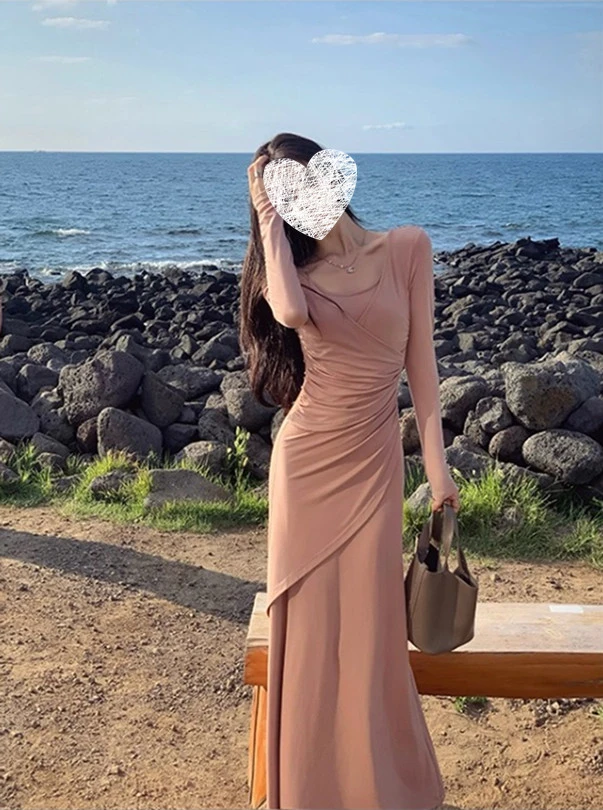 气质收腰长款褶皱A字连衣裙春秋内搭打底裙子女纯欲粉色8094#