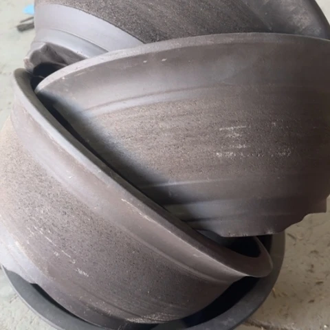 紫砂花盆120-4。