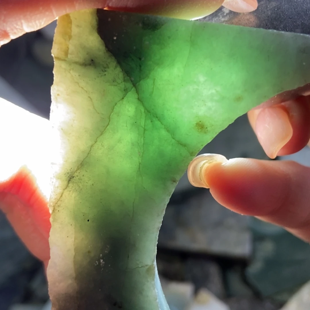 翡翠未镶嵌挂件天然翡翠