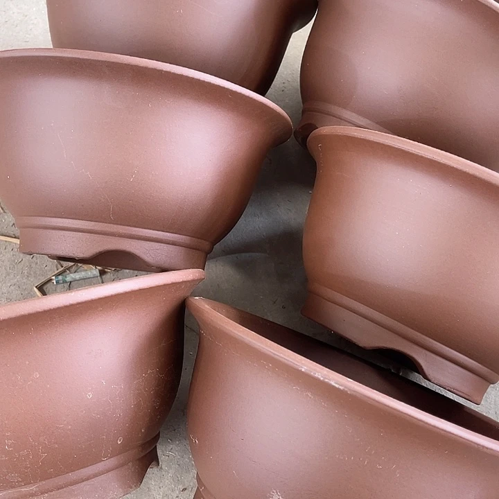 紫砂花盆100-6。   24-12