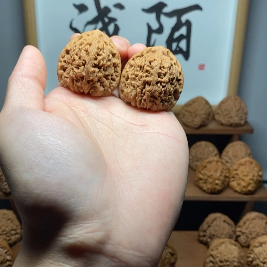 核桃南疆石37尺全品三角