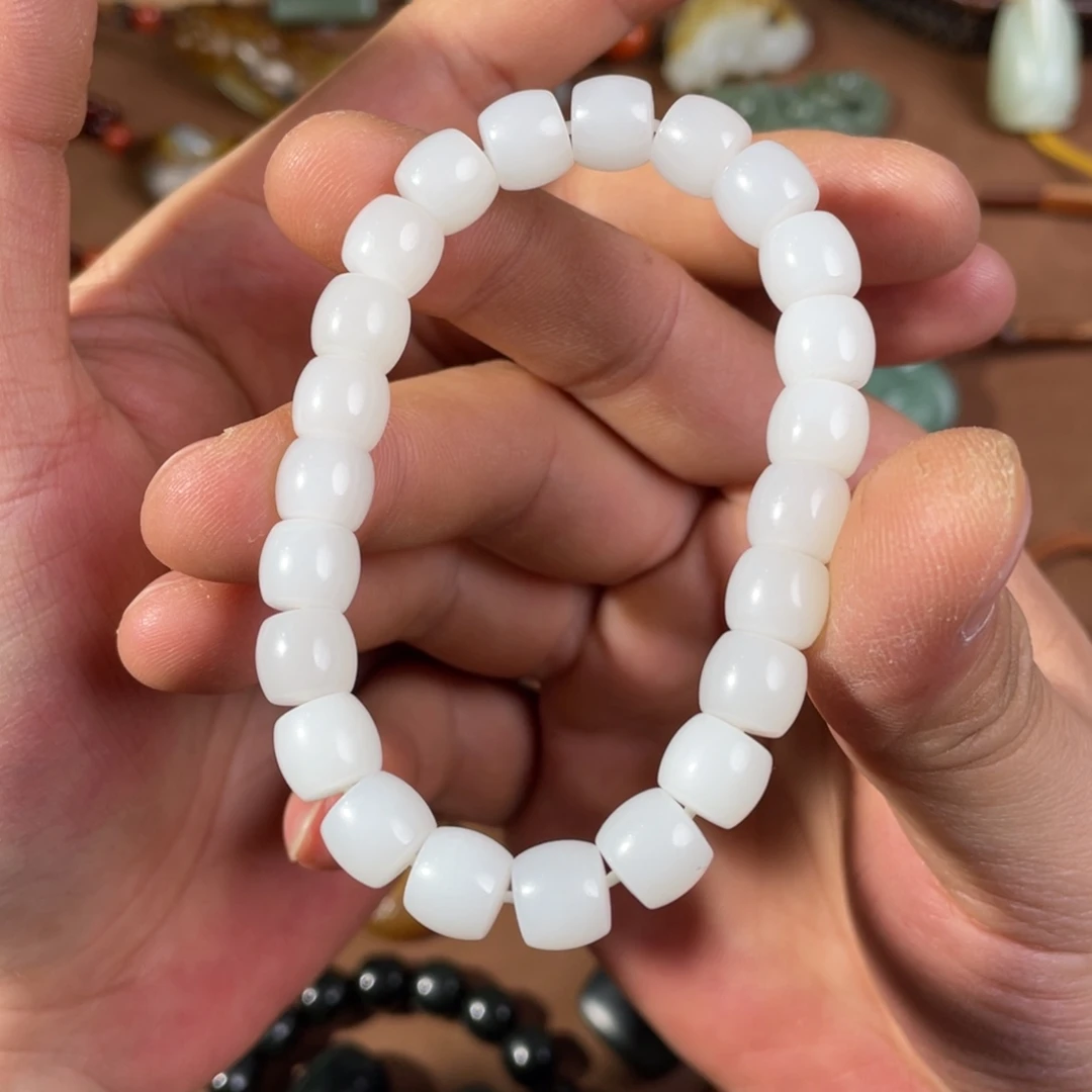 和田玉未镶嵌手串