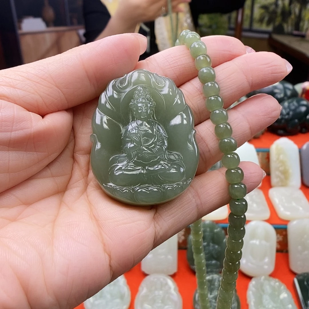 颈饰未镶嵌和田玉