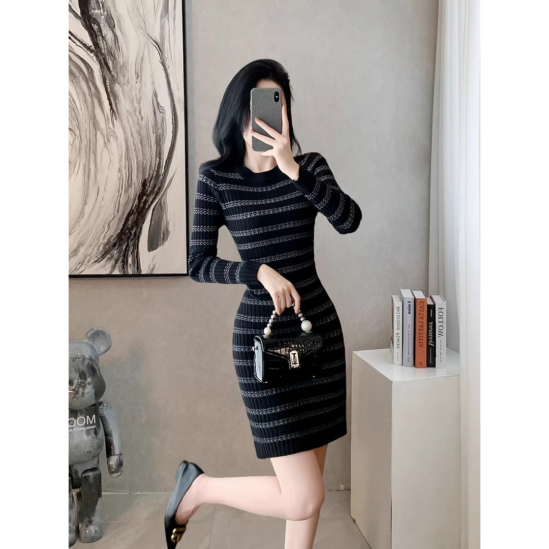 小香风配大衣条纹针织毛衣连衣裙女秋冬气质名媛修身小个子包臀裙