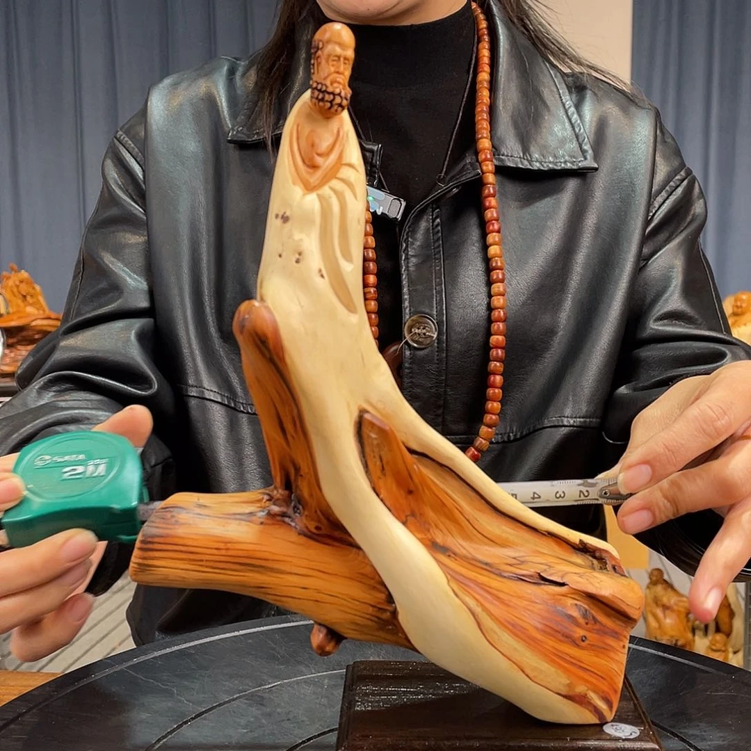 柏木（崖柏）随型艺术根雕