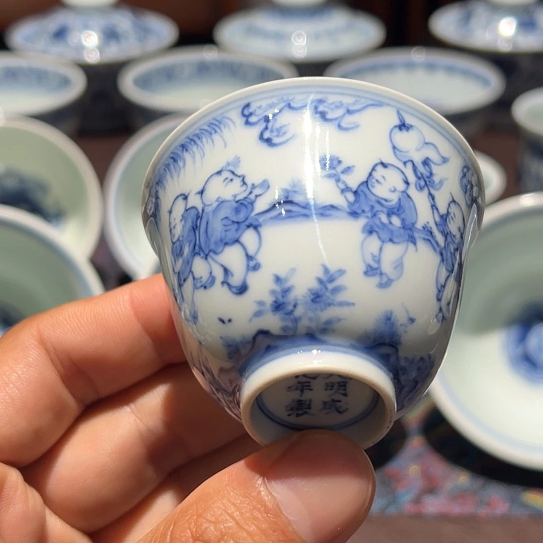 杯精品薄胎青花婴戏图铃铛杯口径约6厘米