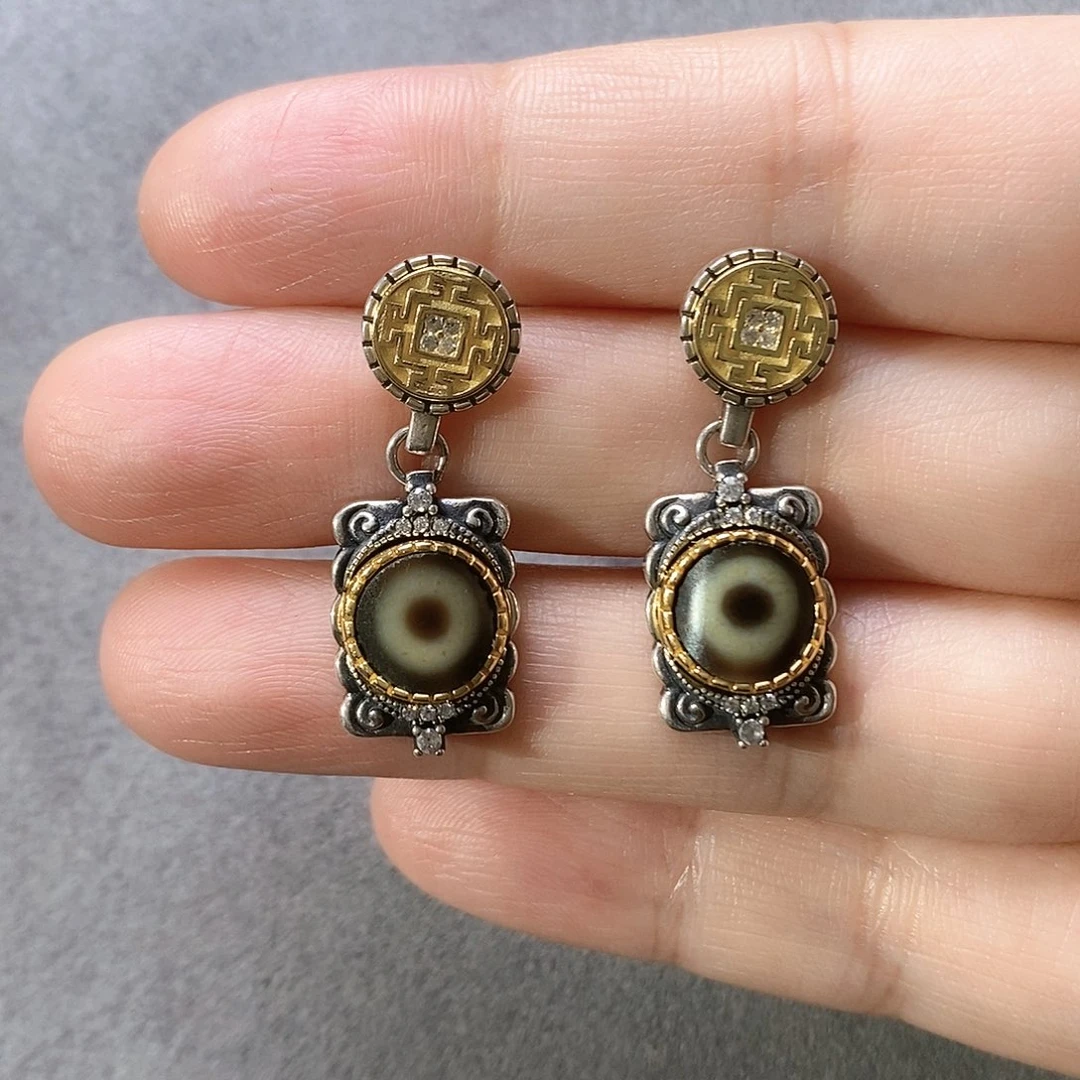 玛瑙/玉髓耳饰未镶嵌