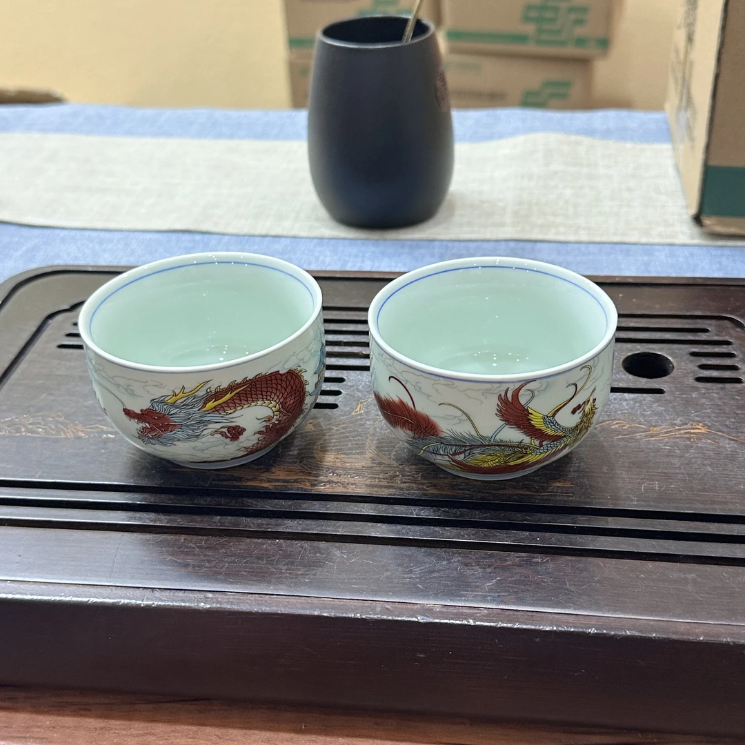 青瓷龙凤对杯51806