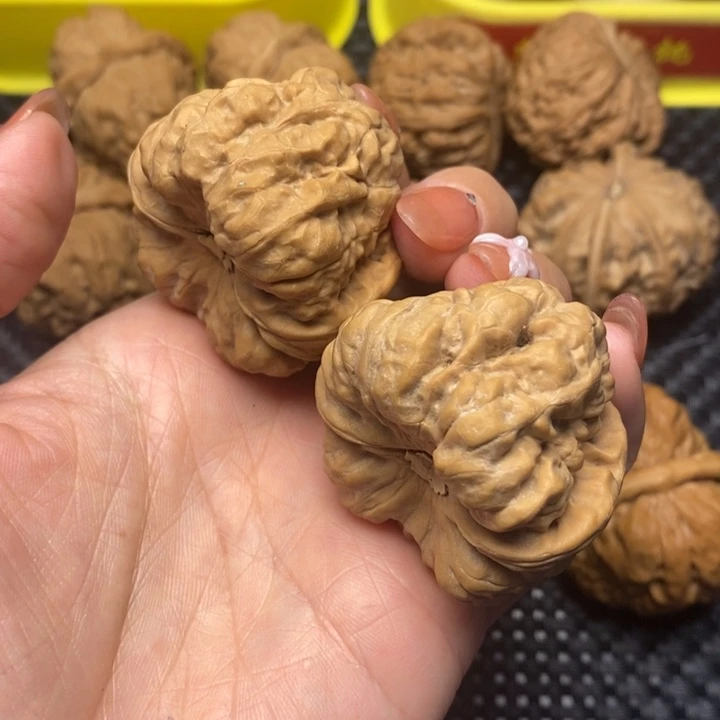 桃核吊坠小*仔蛤蟆头……