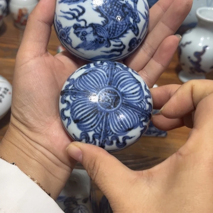 摆件扮**虎景德镇陶瓷艺术品