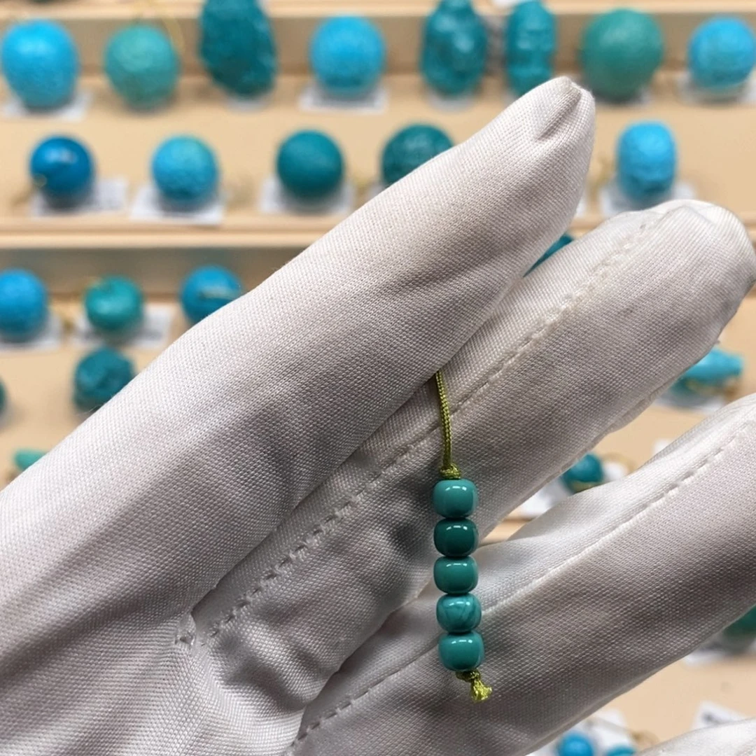 绿松石未镶嵌精品原矿高瓷绿松石