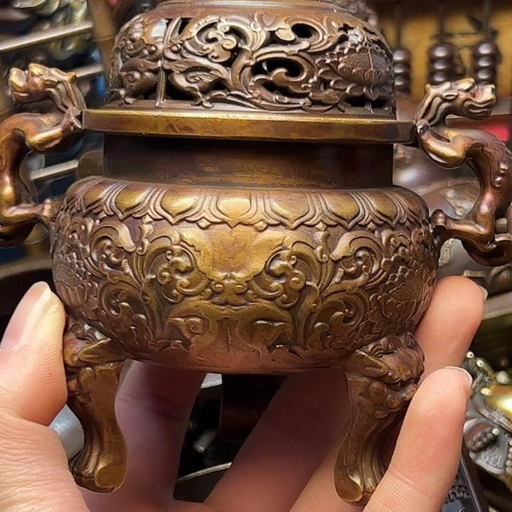 精美铜器批发档口