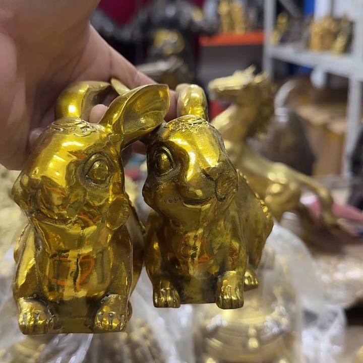 摆件橄榄核铜摆件