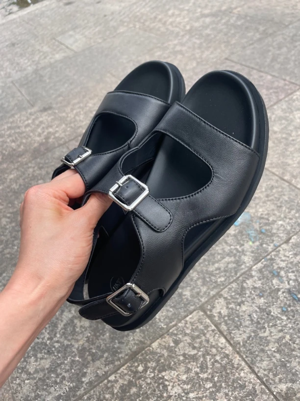 实体鞋店羊皮两色凉鞋88-13