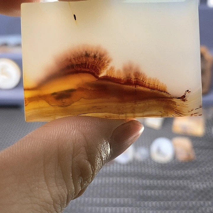 未镶嵌玛瑙/玉髓珠宝奇石如*