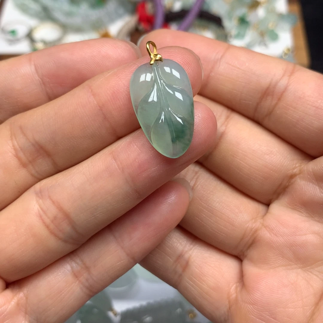 【闪购商品】翡翠18K金镶嵌吊坠(不含链)