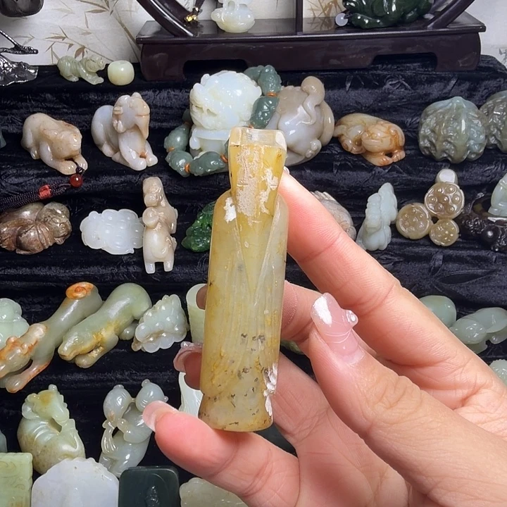 和田玉（糖玉）未镶嵌颈饰