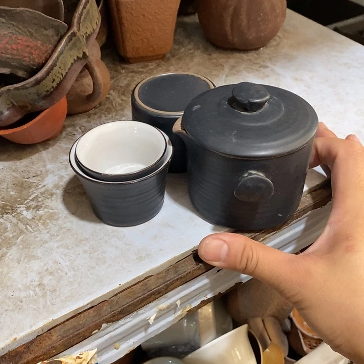 瓷片然后又要在这里去看看