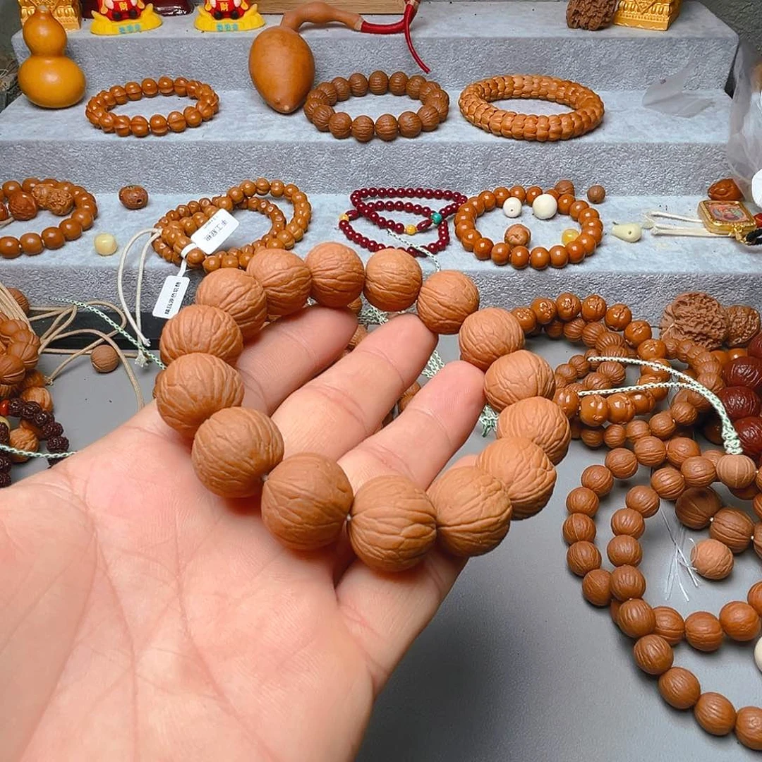 把件猴头核桃聚宝盆